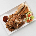 14. Velký talíř kebab speciál - bez zeleniny